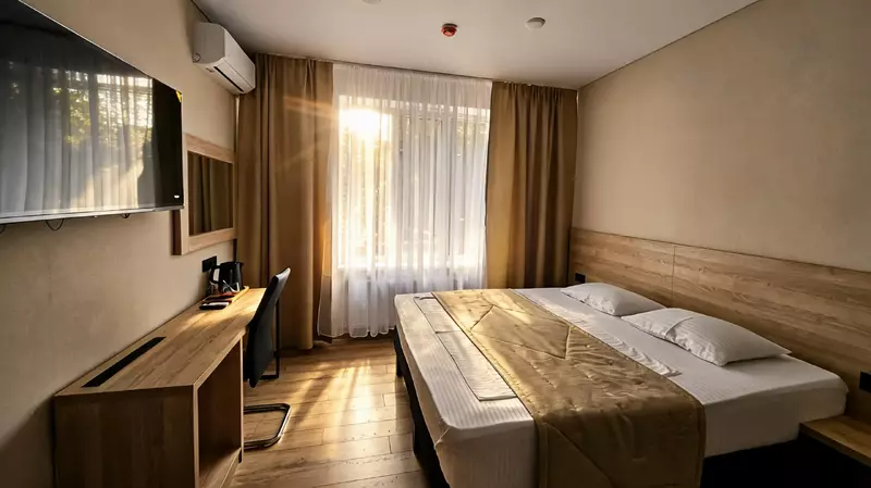 Петровский: Гостиница в г. Тихорецк
